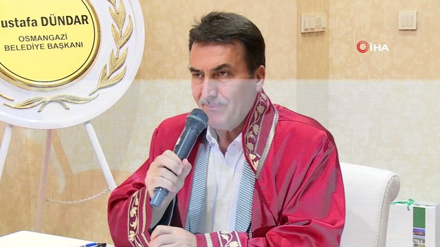 Tsunamiden kurtuldular, Bursa’da evlendiler...Endonezyalı çiftin nikahını başkan Dündar kıydı