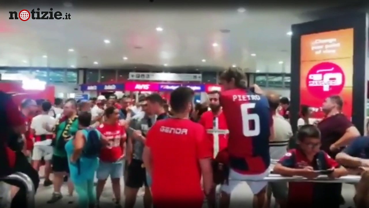 Lasse Schone al Genoa: la bolgia di tifosi lo accoglie in aeroporto | Notizie.it