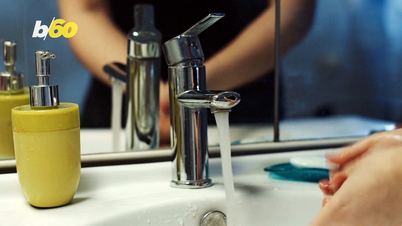 Soap vs. Handsanitizer, Which is Better?