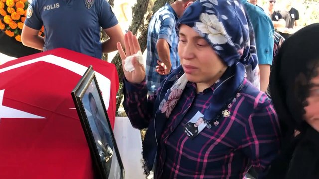 Görevi başında vefat eden polis memuru toprağa verildi - KARABÜK