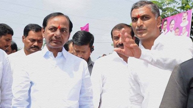 చింతమడకలో ఆరోగ్యశిబిరాన్ని ప్రారంభించిన హరీష్ రావు || Harish Rao Started Health Camp In Chintamadaka