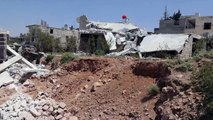 غارات سورية روسية على مناطق بريفي إدلب وحماة