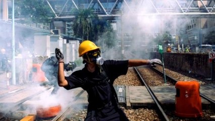 China condemns Hong Kong protesters as 'thugs'