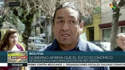 Bolivianos conmemoran 194 años de su independencia