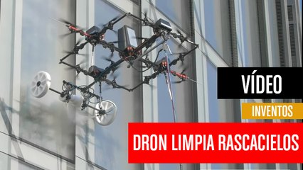 [CH] Dron limpia los cristales de los rascacielos