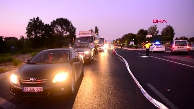 Otomobilin çarptığı motosiklet sürücüsü hayatını kaybetti