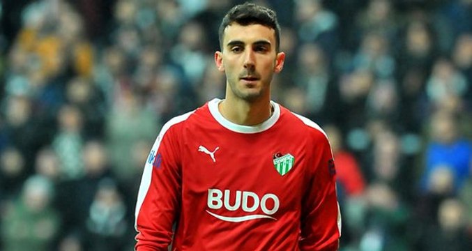 Umut Meraş ve Muhammed Şengezer Beşiktaş'ta