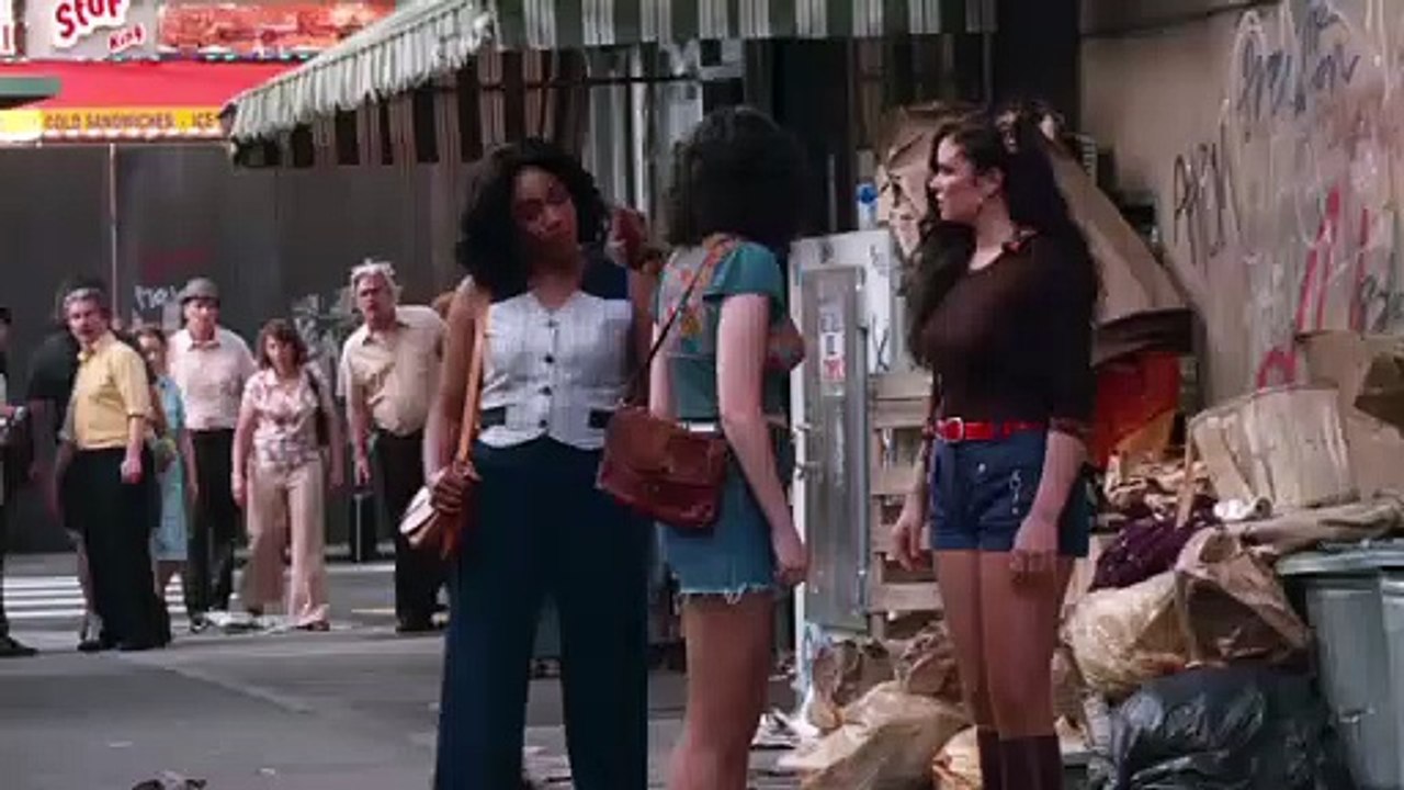 The Kitchen movie - Taking Over the Neighborhood