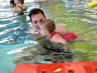 Coline 26 JANV PISCINE 025