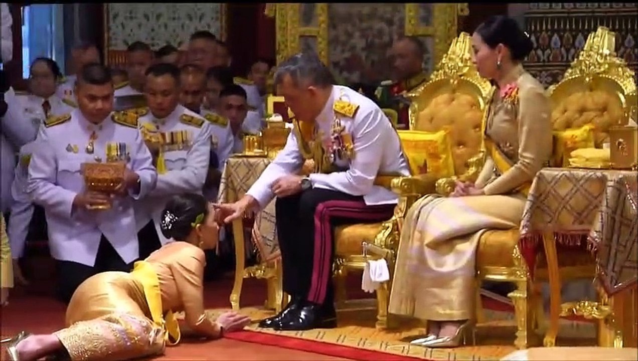 นี่คือคำมั่นสัญญาขององค์โสมสวลีฯ กับ ร.10 ที่องค์โสมฯ ไม่แตะตำแหน่งพระราชินี แต่ให้องค์ภาฯ ขึ้นเทียบกรมสมเด็จพระเทพฯ