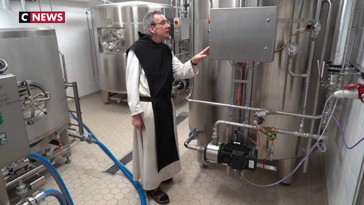 Des moines anglais se convertissent à la bière artisanale