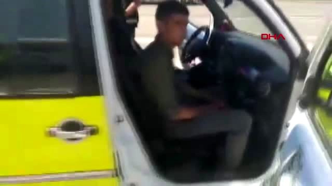 KAYSERİ HAFİF TİCARİ TAKSİDE 12 KAÇAK GÖÇMEN YAKALANDI