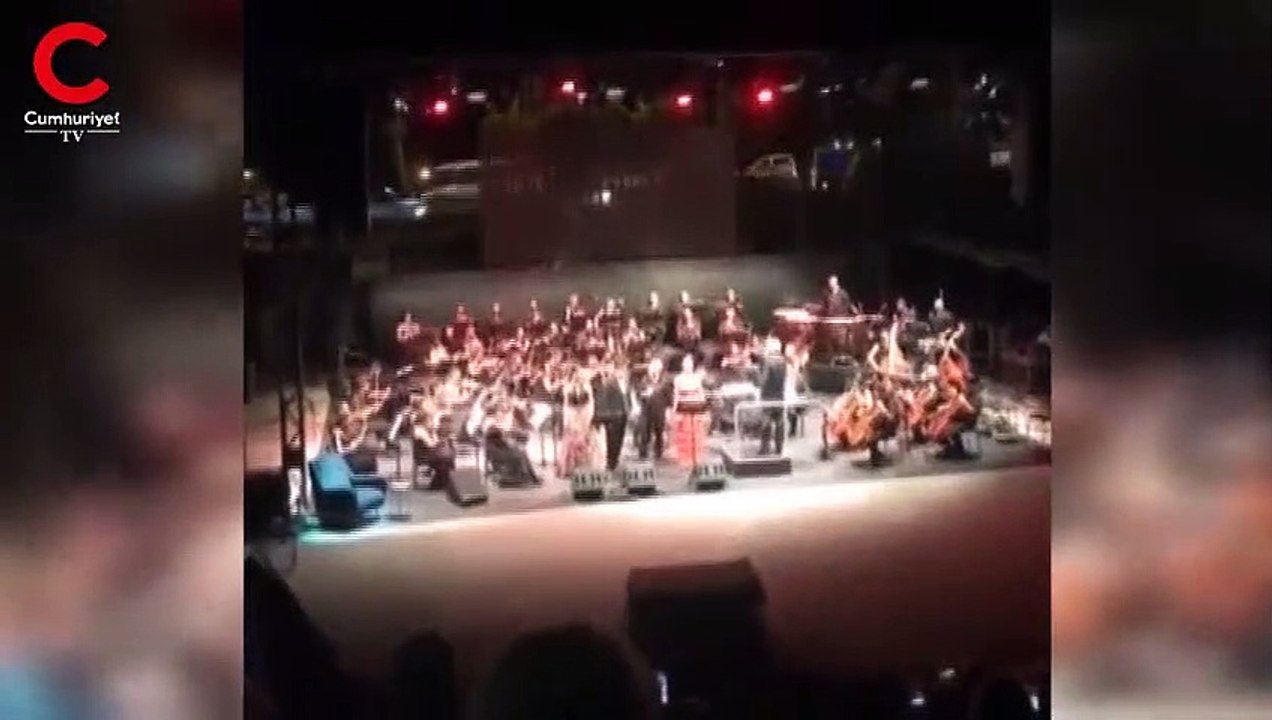 Zülfü Livaneli 'Ey Özgürlük' mesajı