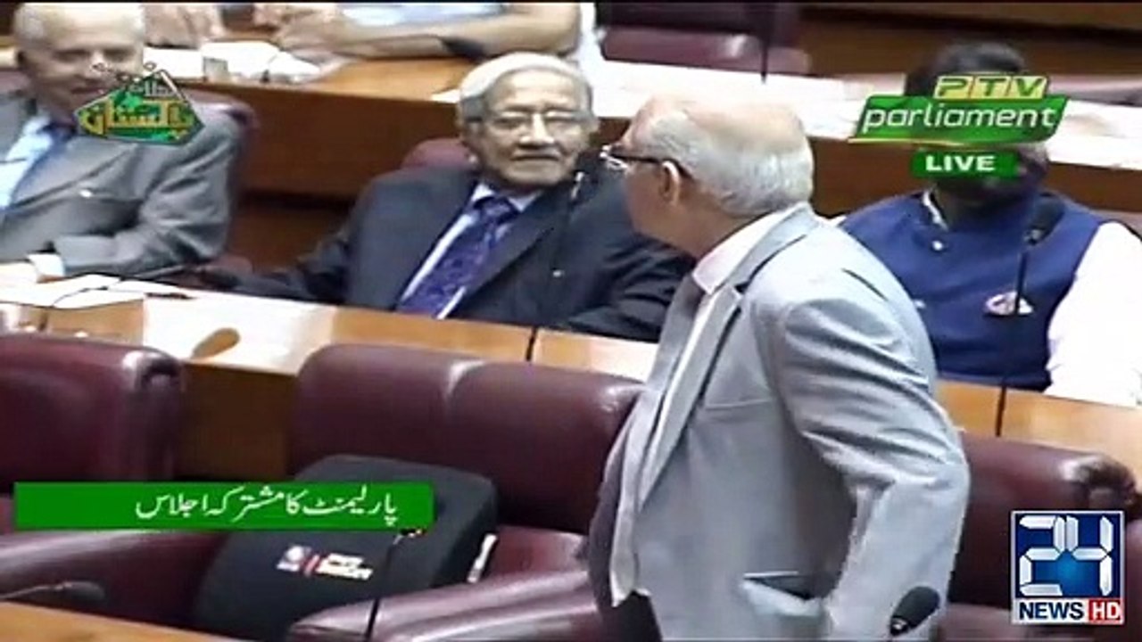 Mushahid Ullah Vs Fawad Chaudhry | 'Shut-Up' Ca...