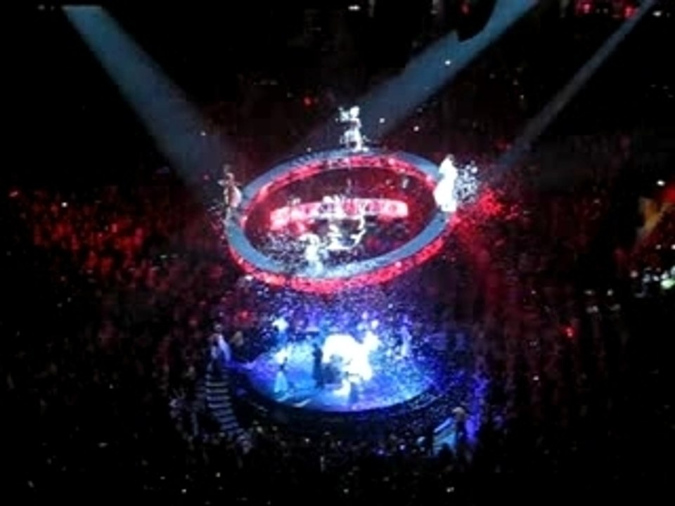 take that MEN 18/12/07 (1)