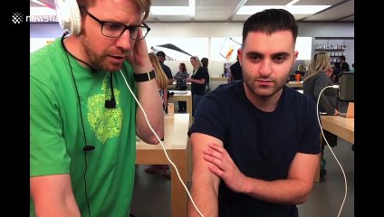 US songwriter writes and records song from scratch at Apple store in just six hours