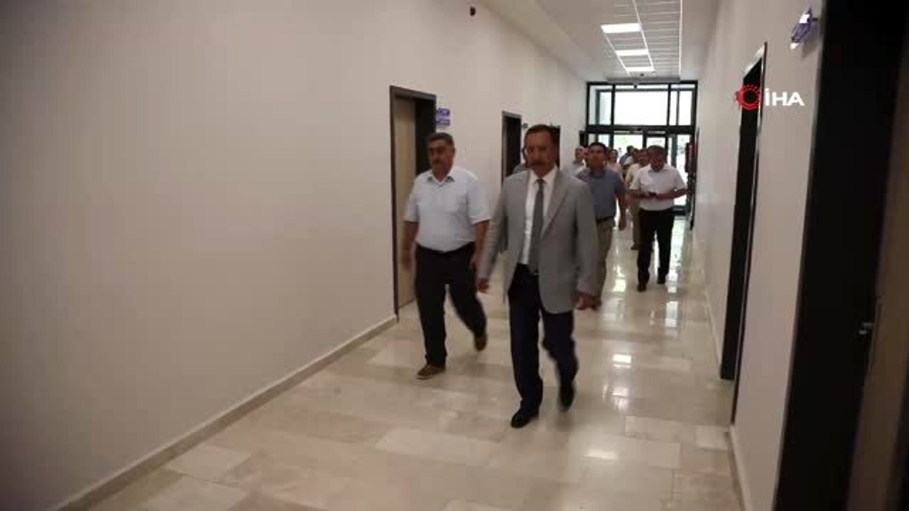 Rektör Bağ'dan finalist öğrencilere tam destek