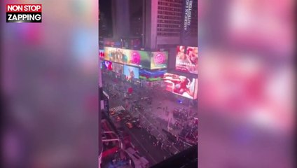 New York : Des piétons paniquent après une fausse alerte à la fusillade (vidéo)