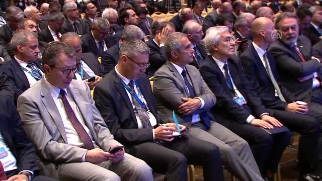 Adalet Bakanı Gül: Eğer hukuk üstünse yatırımlar daha fazla gelir