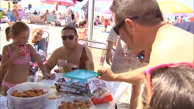 La invasión de las carpas playeras