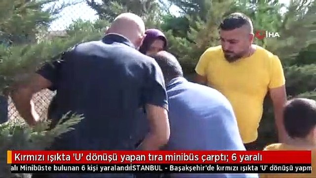 Kırmızı ışıkta 'U' dönüşü yapan tıra minibüs çarptı: 6 yaralı