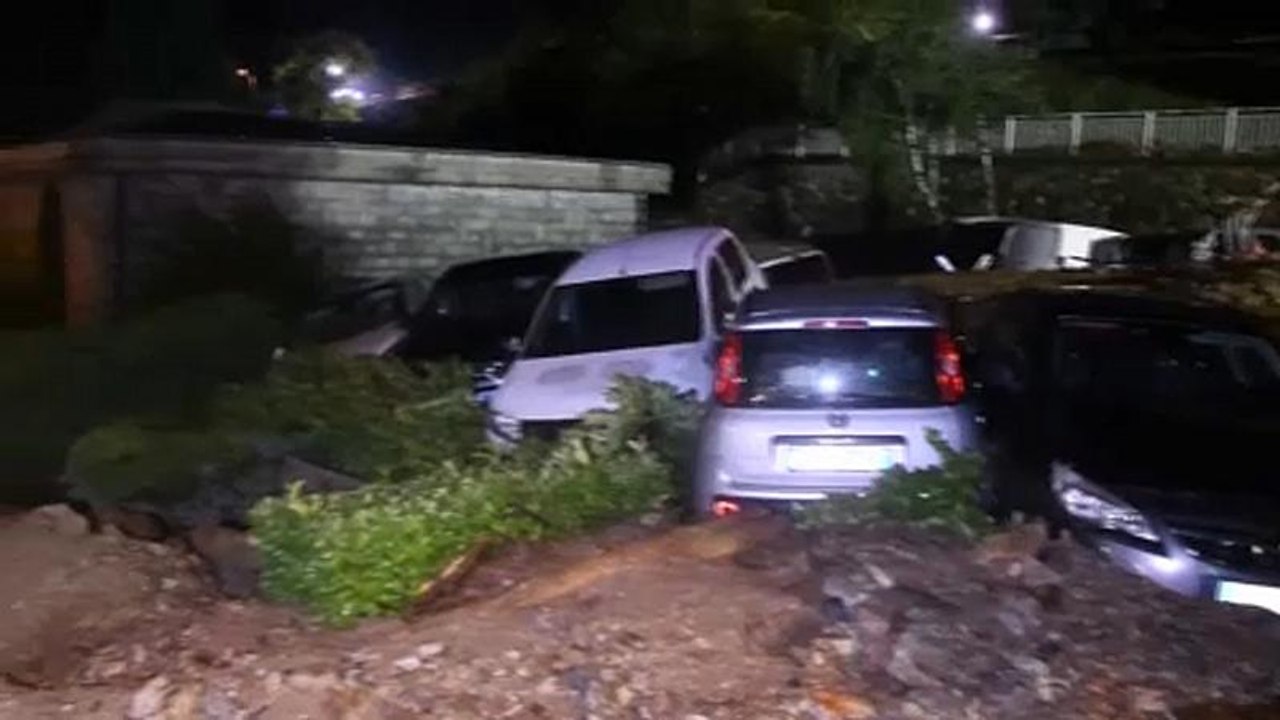 Erdrutsch in Italien: Dutzende Menschen in Sicherheit gebracht