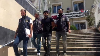 Hırsızlık yapmak için geldiğini iddia ettiği şahısı vurarak öldürdü