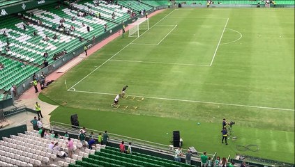 Primer entrenamiento de Mandi con el Betis