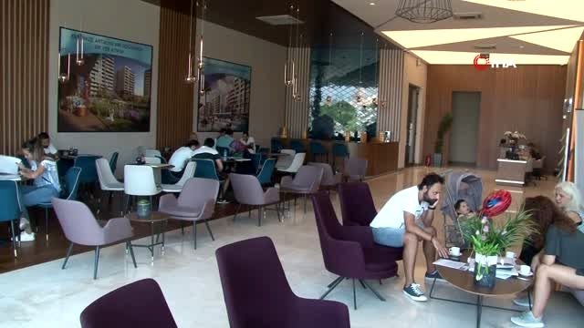 Faiz indirimi konut sektörünü hareketlendirdi