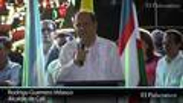 A ritmo de salsa, los calenÃÉos inauguraron la Plazoleta Jairo Varela