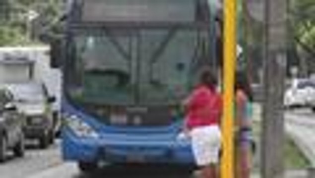 Video: Así reaccionaron los caleños al aumento de $100 en el pasaje del MÍO