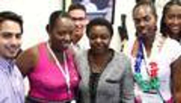 Entrevista con la Ministra Cécile Kyenge y su homenaje en la Cumbre