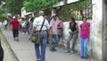 En video: largas filas en Venezuela para comprar pan
