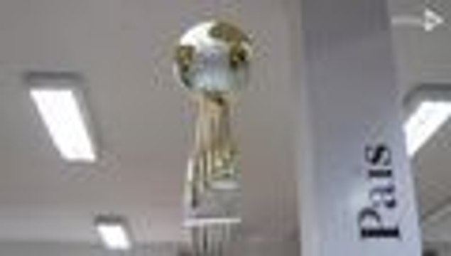 El trofeo de la Copa Mundial Futsal 2016 visitó el País
