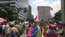 Chavismo y oposición vuelven a la calle para reivindicar sus ideales