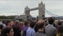 Londres recuerda, cerca del London Bridge, a las víctimas de los ataques