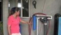 Adriana, la colombiana que hace uso racial del agua de lluvia en México