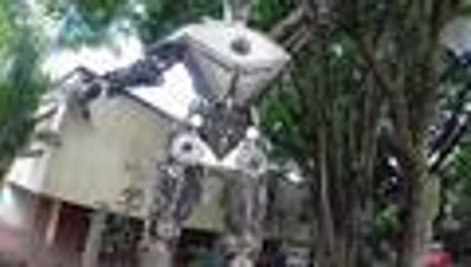 Esculturas de animales metalicas en univalle