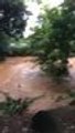 Inundaciones en vías de sector Pasoancho por desbordamiento de canal aguas lluvia