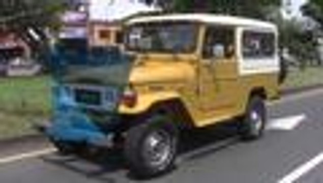 En video: estas fueron las 'grandes joyas' del desfile de Autos Clásicos y Antiguos