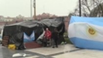 Las familias del ARA San Juan cumplen un mes acampando en Buenos Aires