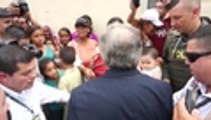 Almagro se reunió con venezolanos que transitan por paso fronterizo de Cúcuta