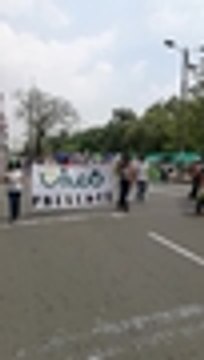 Estudiantes y docentes se movilizan por el centro de Cali