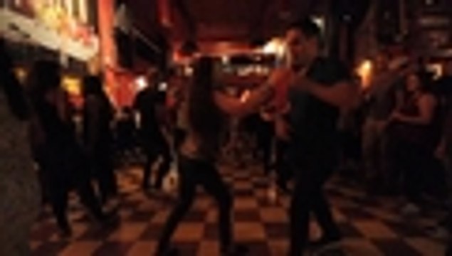 Así se vive una noche de rumba en La Topa Tolondra de Cali