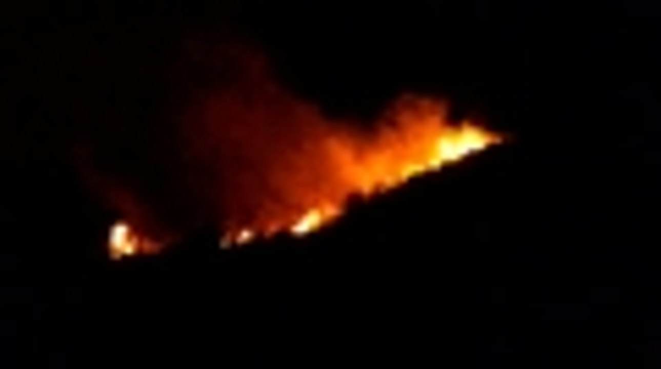 Bomberos de Cali controlaron incendio forestal en el oeste