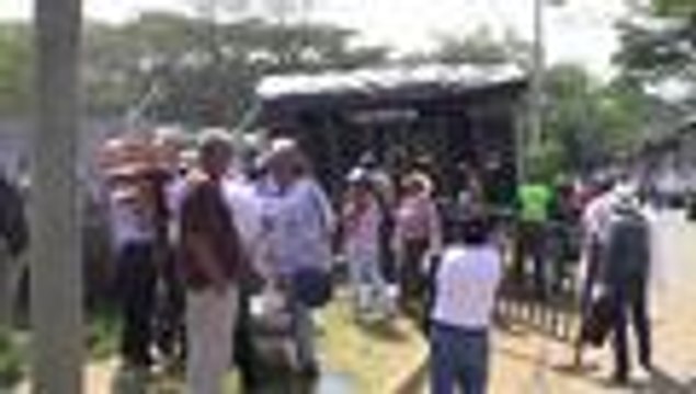 Video: Cabalgata de la Feria de Cali, un desfile de paso fino y mujeres lindas