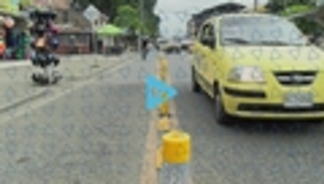 ¿Qué opinan los caleños de los delineadores en las vías de la ciudad?