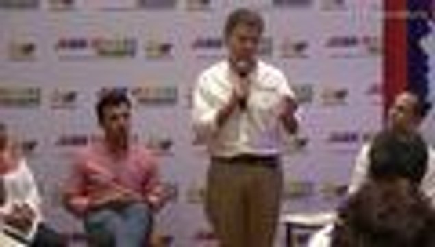 Video: Santos se reúne con víctimas del conflicto armado en Cali