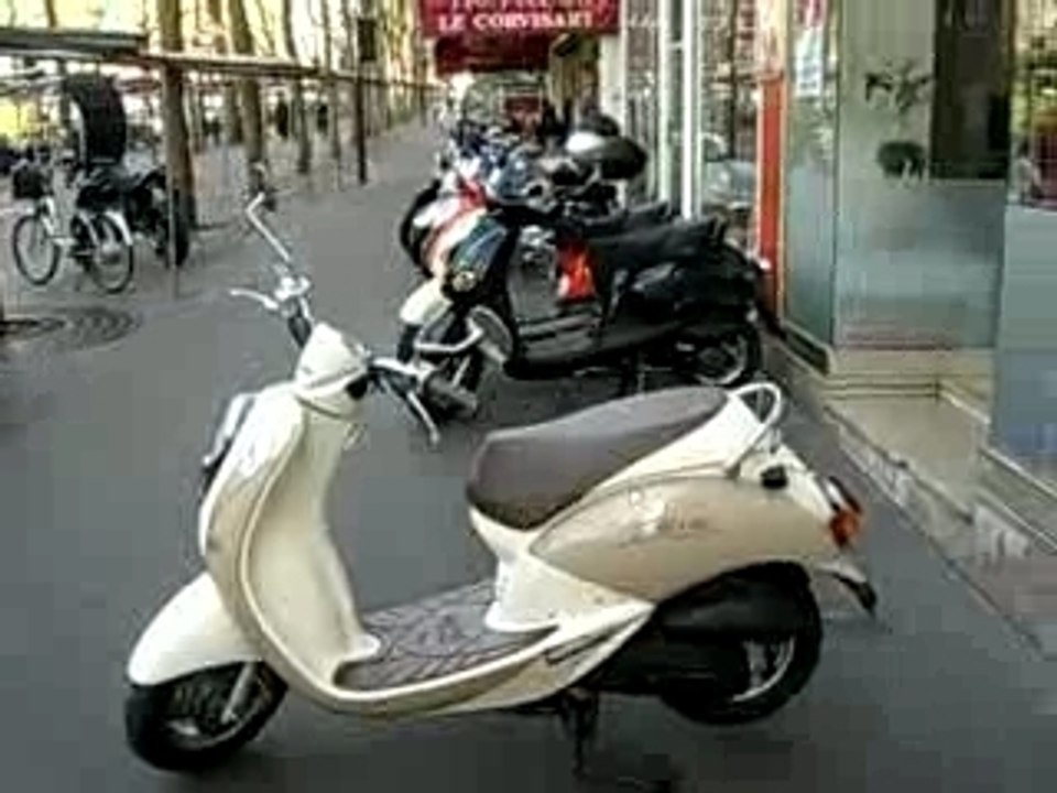 SCOOTER 50CM3 SYM MIO