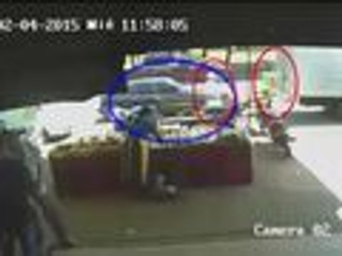 Video: Vea cómo fue el robo al carro de valores en la galería de Santa Elena